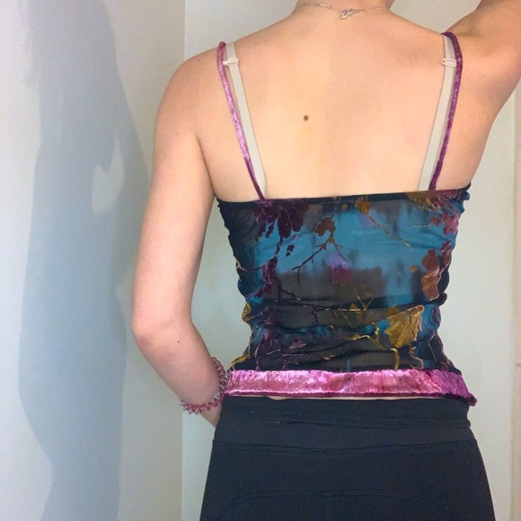 C’EST MOI - Sheer Floral Velvet Crop Tank - Picture 2 of 2